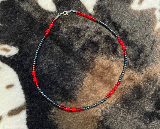 OβRed Choker Necklace